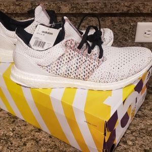 Adidas ULTRABOOST limited missoni edition
